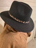 FANCY FEDORA